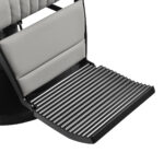 Gabbiano Levi barberstoel met zwart frame en grijze stiksels aan de achterkant. 9