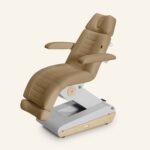 NAGGURA behandelstoel 4 motoren gezichtsopening beige Swop B4 - 01